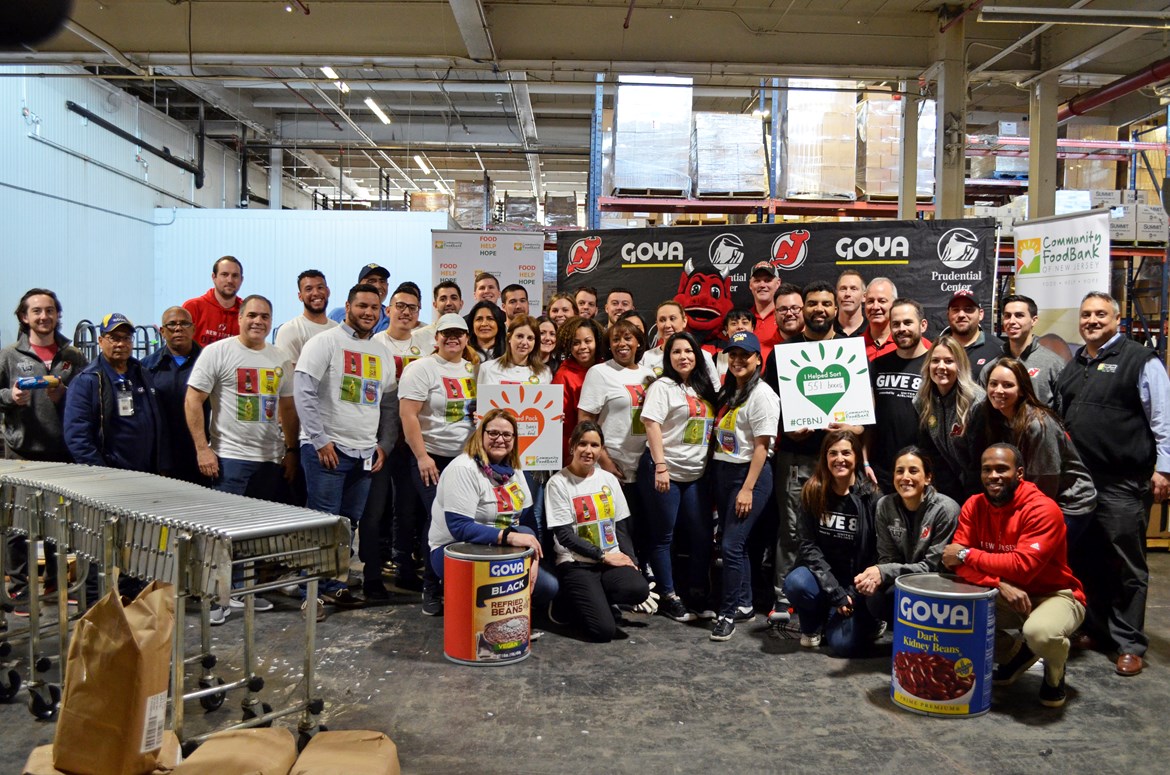 Press Release: GOYA FOODS, NEW JERSEY DEVILS AND PRUDENTIAL CENTER DONATE 61,265 POUNDS OF FOOD TO  THE COMMUNITY FOODBANK OF NEW JERSEY