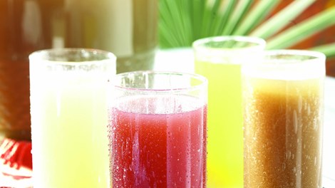 https://www.goya.com/media/7923/cold-fruit-drink-aguas-frescas.jpg?width=470