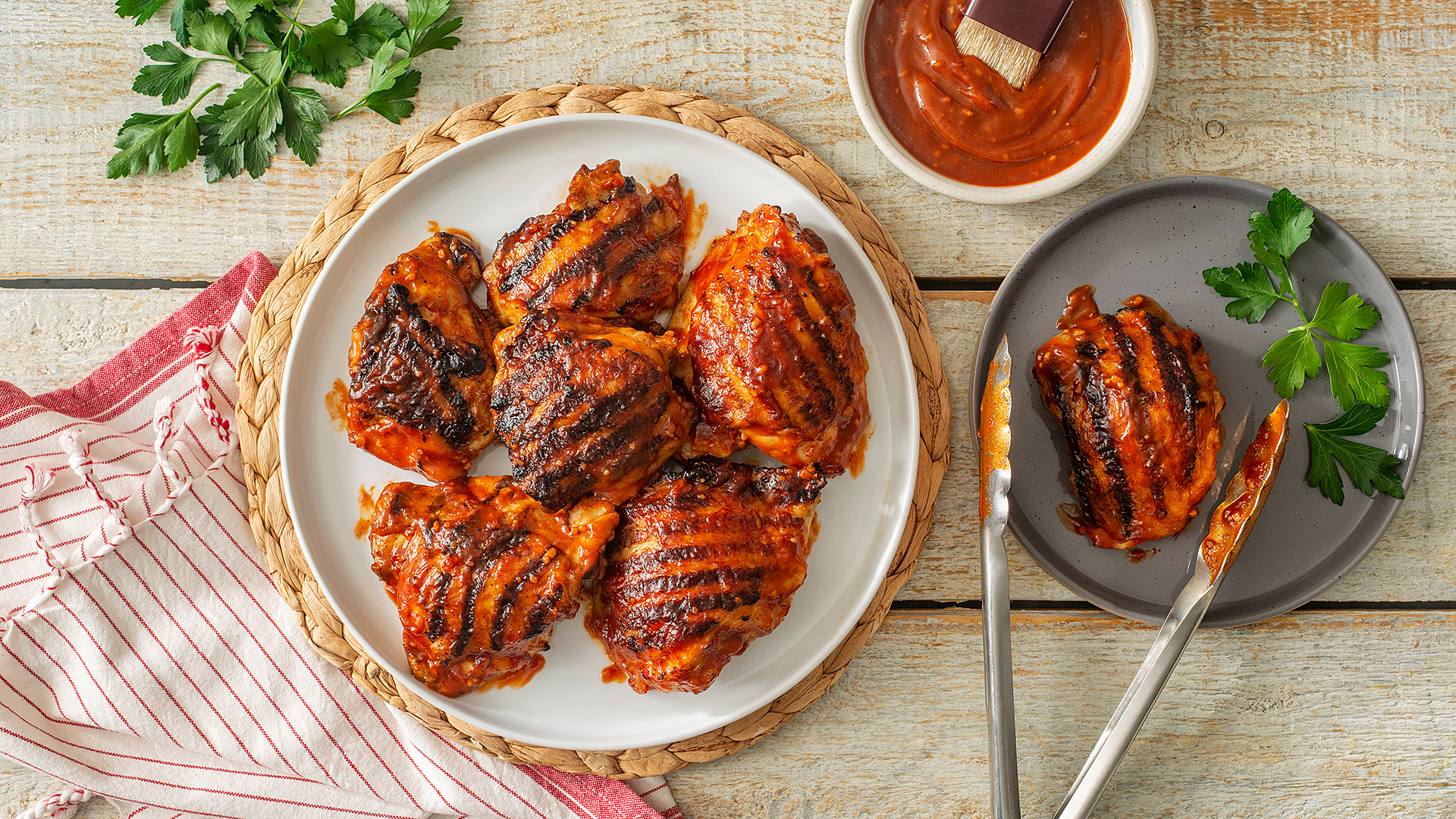Easy Grilled Chicken Thighs in BBQ Sauce