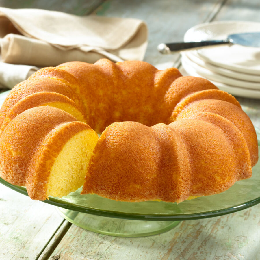 Bolo de Fubá - Brazilian Cornmeal Cake