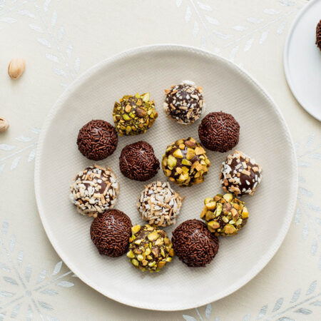 Brazilian Chocolate Truffles