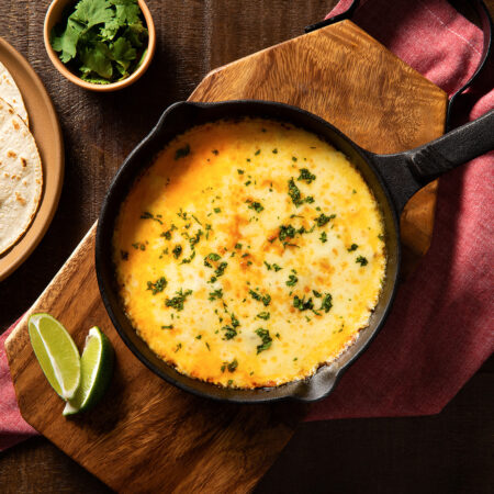 Queso Fundido con Chipotle
