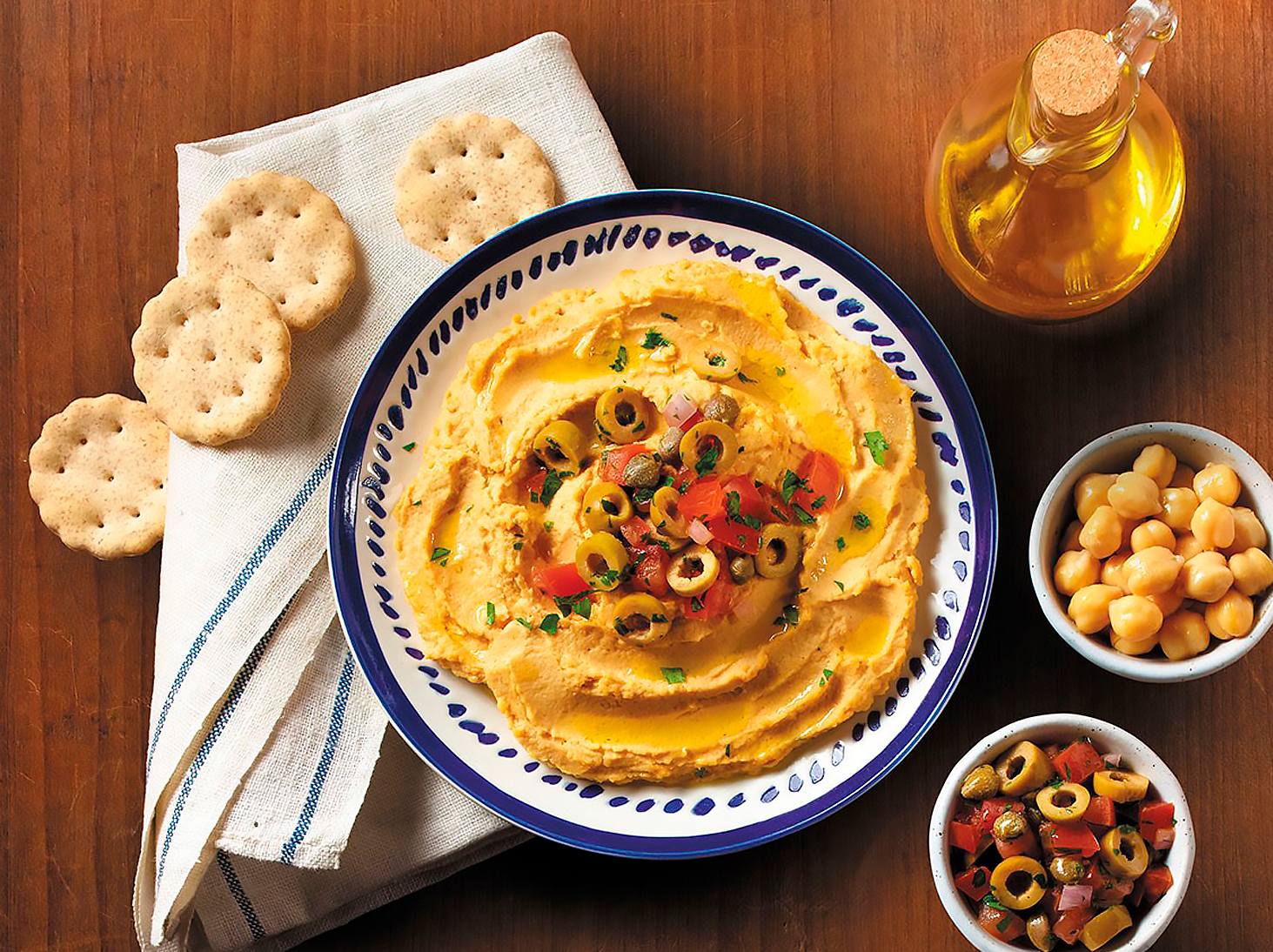 Hummus con Salsa de Aceitunas
