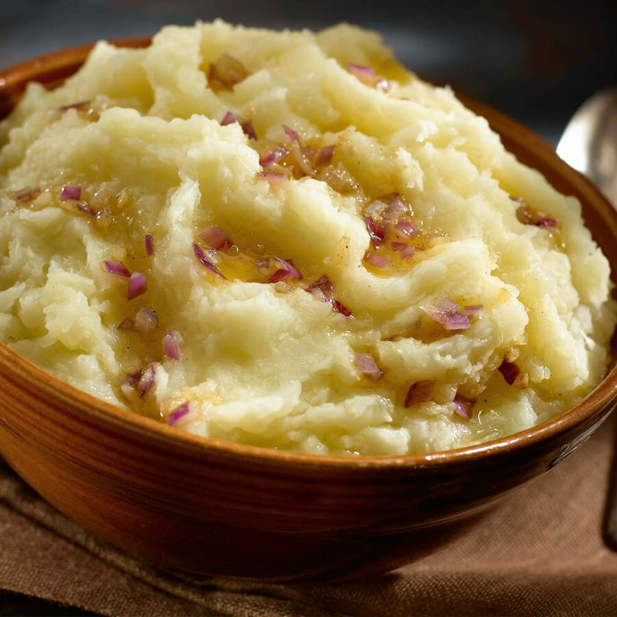 Mashed Yuca with Garlic Sauce