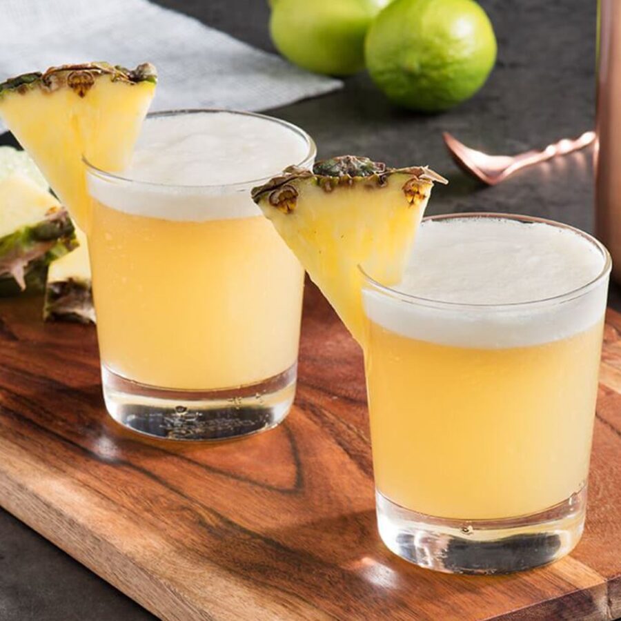 Pisco Sour de Piña y Coco