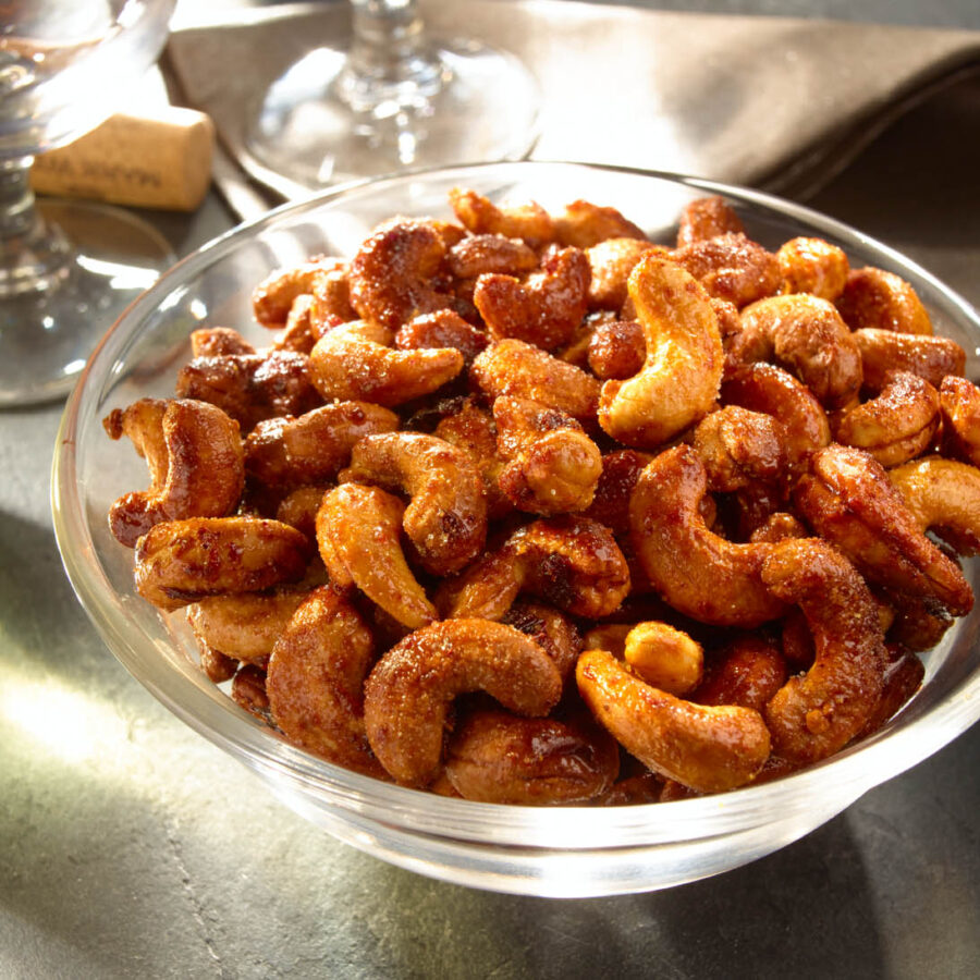 Smoky Honey-Chipotle Roasted Cashews