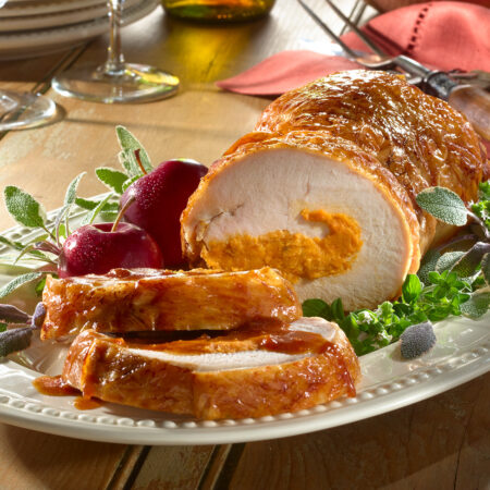 Pechuga de Pavo Rellena con Puré de Papa Dulce y Chipotle