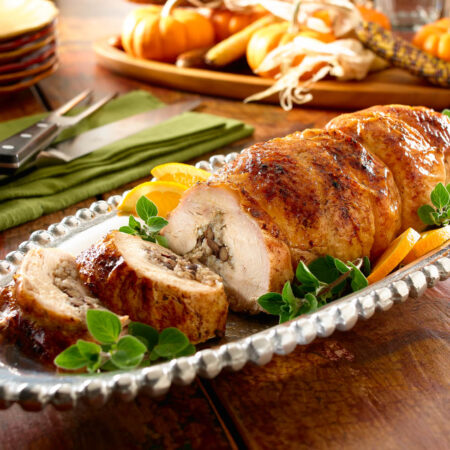 Pechuga de Pavo Rellena de Arroz y Frijoles