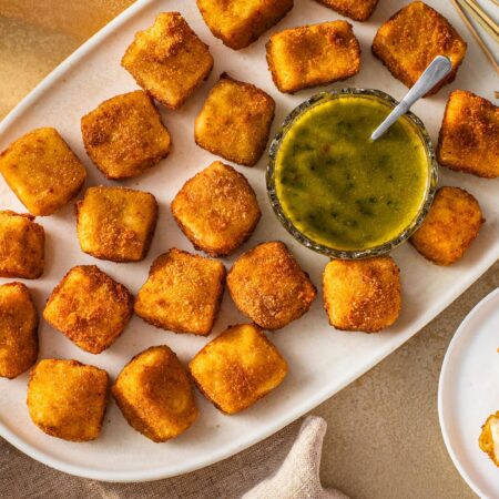 Air Fryer Crispy Cheese Bites with Cilantro-Jalapeño Chimichurri