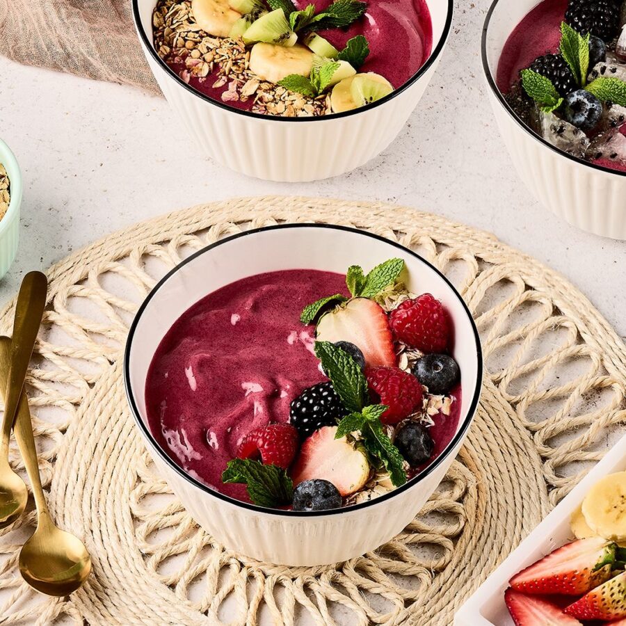 Blackberry Smoothie Bowl