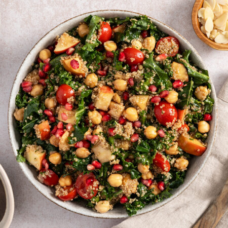 Ensalada de Garbanzos y Quinua con Vinagreta Balsámica