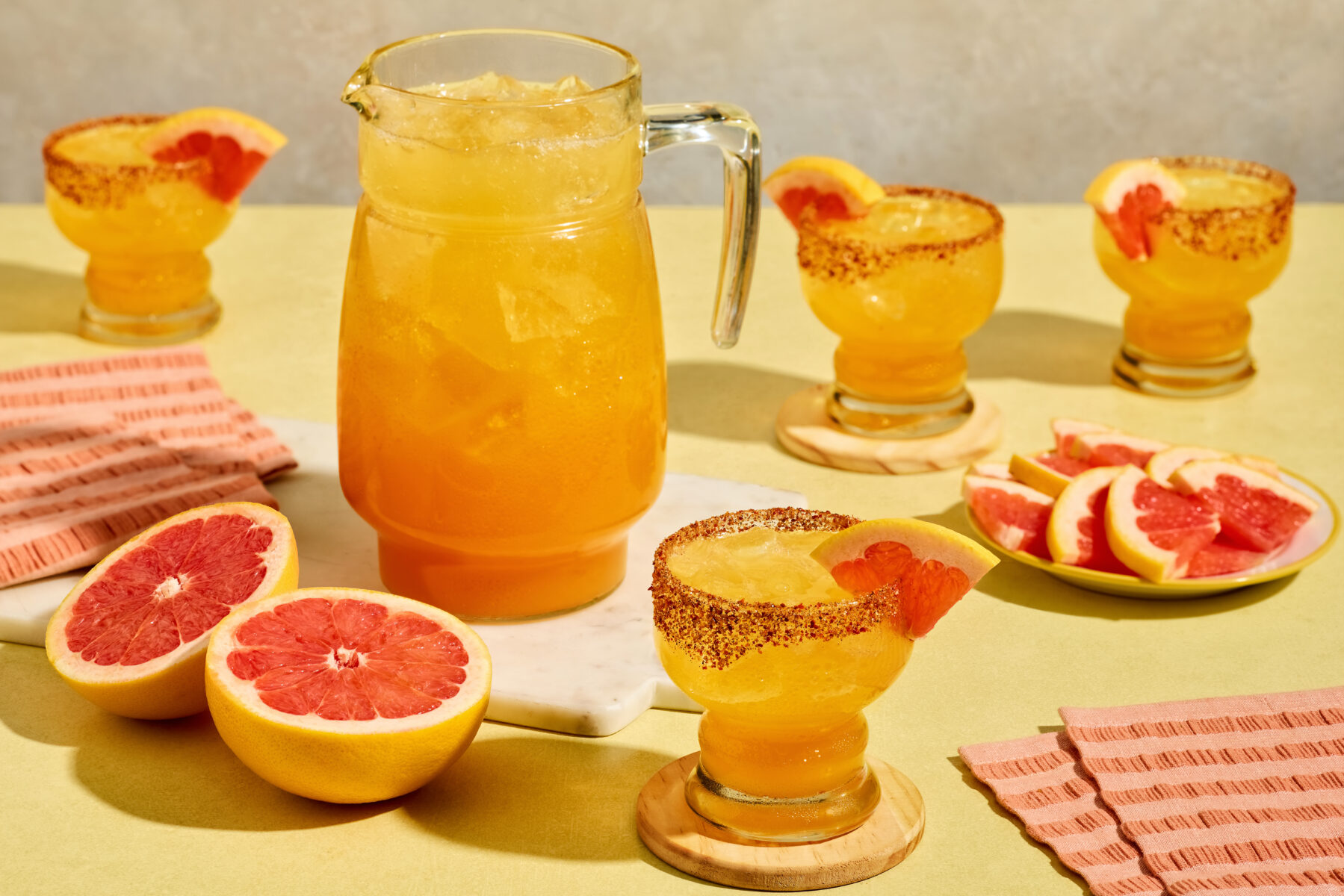 Mango and Grapefruit Spritz